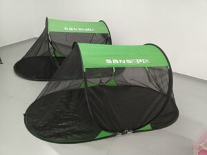 Outdoor tent